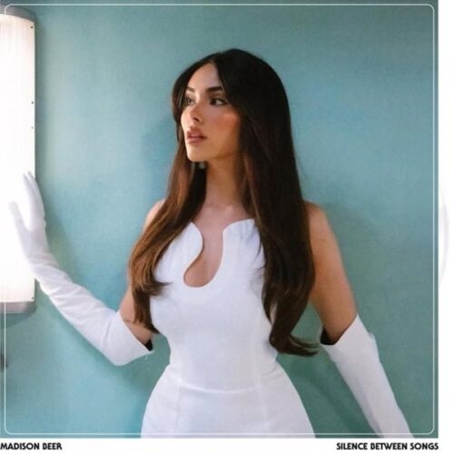 Madison Beer - Silence between songs